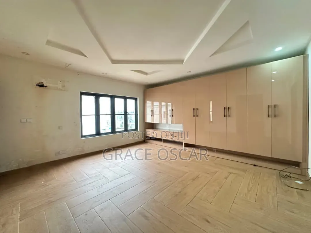 4bdrm Duplex in Ikate for rent in Ikate