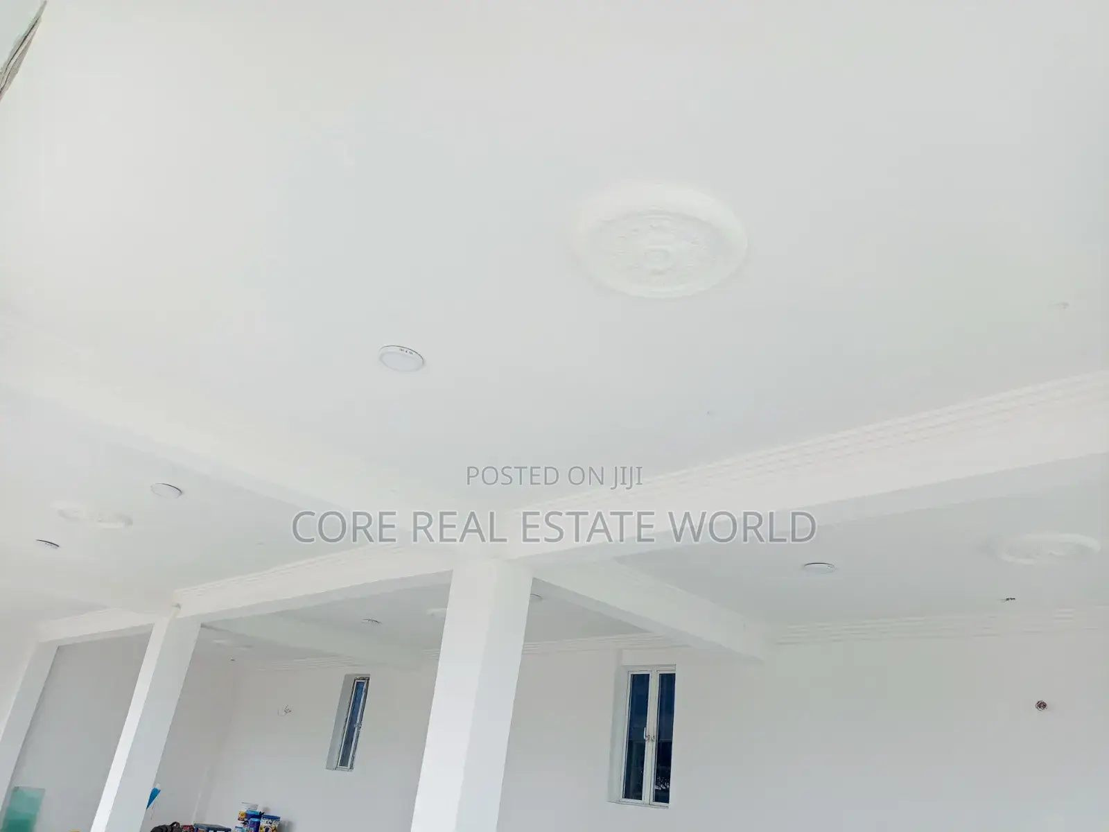 New Spacious Shop Awoyaya Facing Express for Rent in Awoyaya