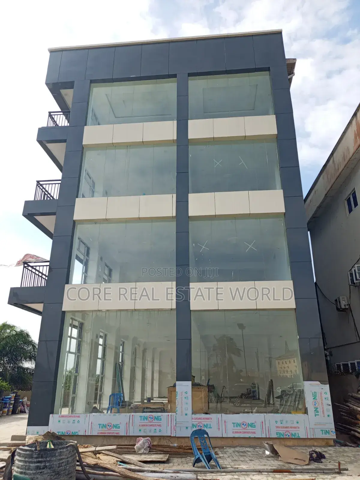 Brand New Spacious Shop Facing Express for Rent in Awoyaya in Awoyaya