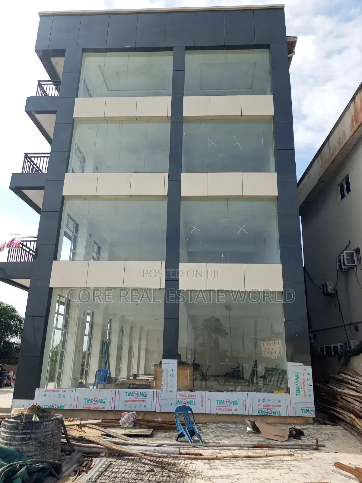 Brand New Spacious Shop Facing Express for Rent in Awoyaya in Awoyaya