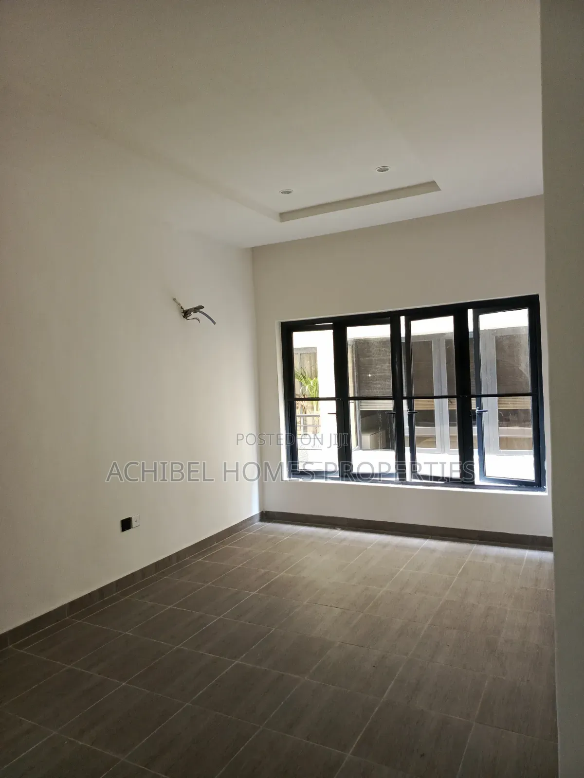 4bdrm Duplex in Off Busola Duro Etti, Lekki Phase 1 for rent in Lekki Phase 1
