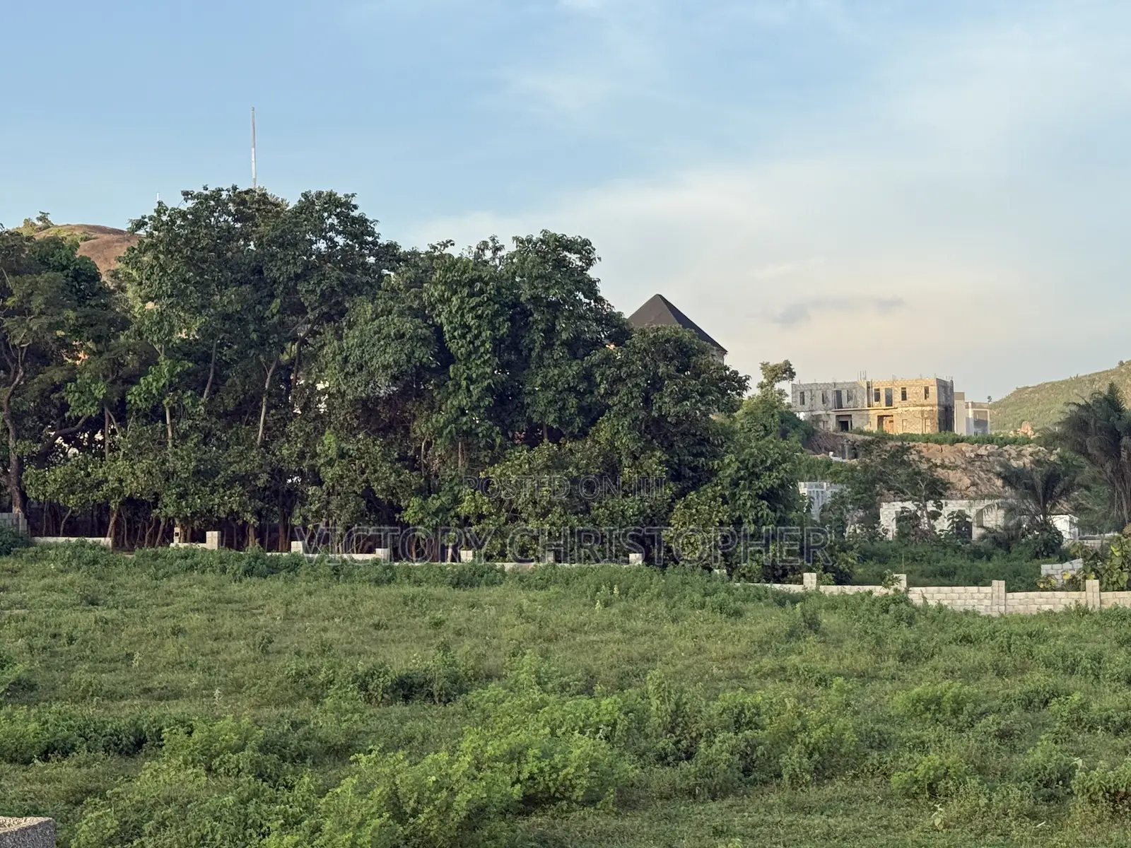8 Hectares Mixed Use Land in Kagini