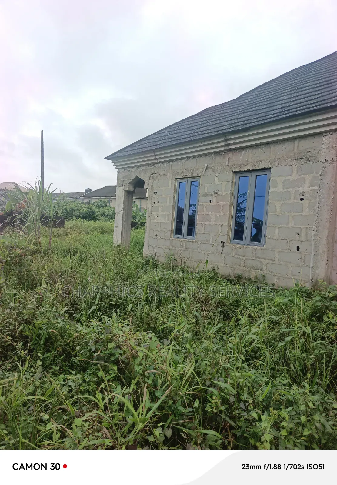 3bdrm Bungalow in Igbogbo for sale in Igbogbo