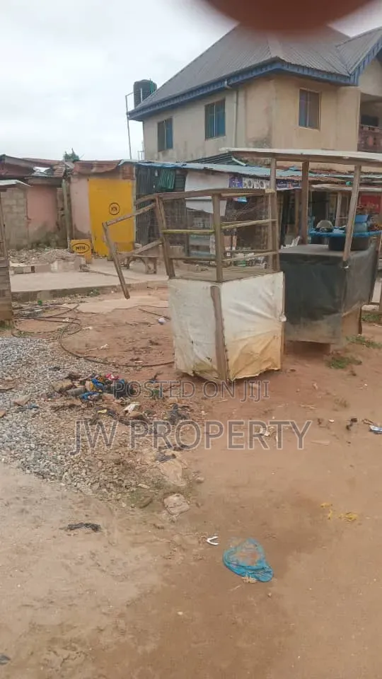 Receipt and Deed in Akesan