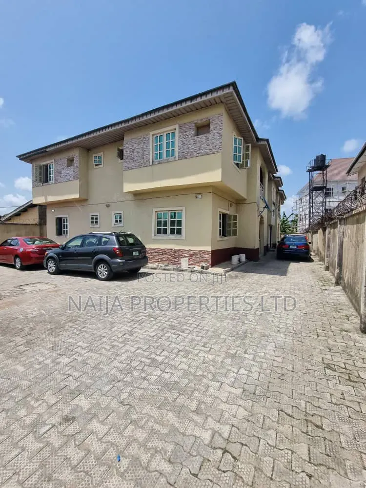 3bdrm Block of Flats in Sangotedo for sale in Sangotedo