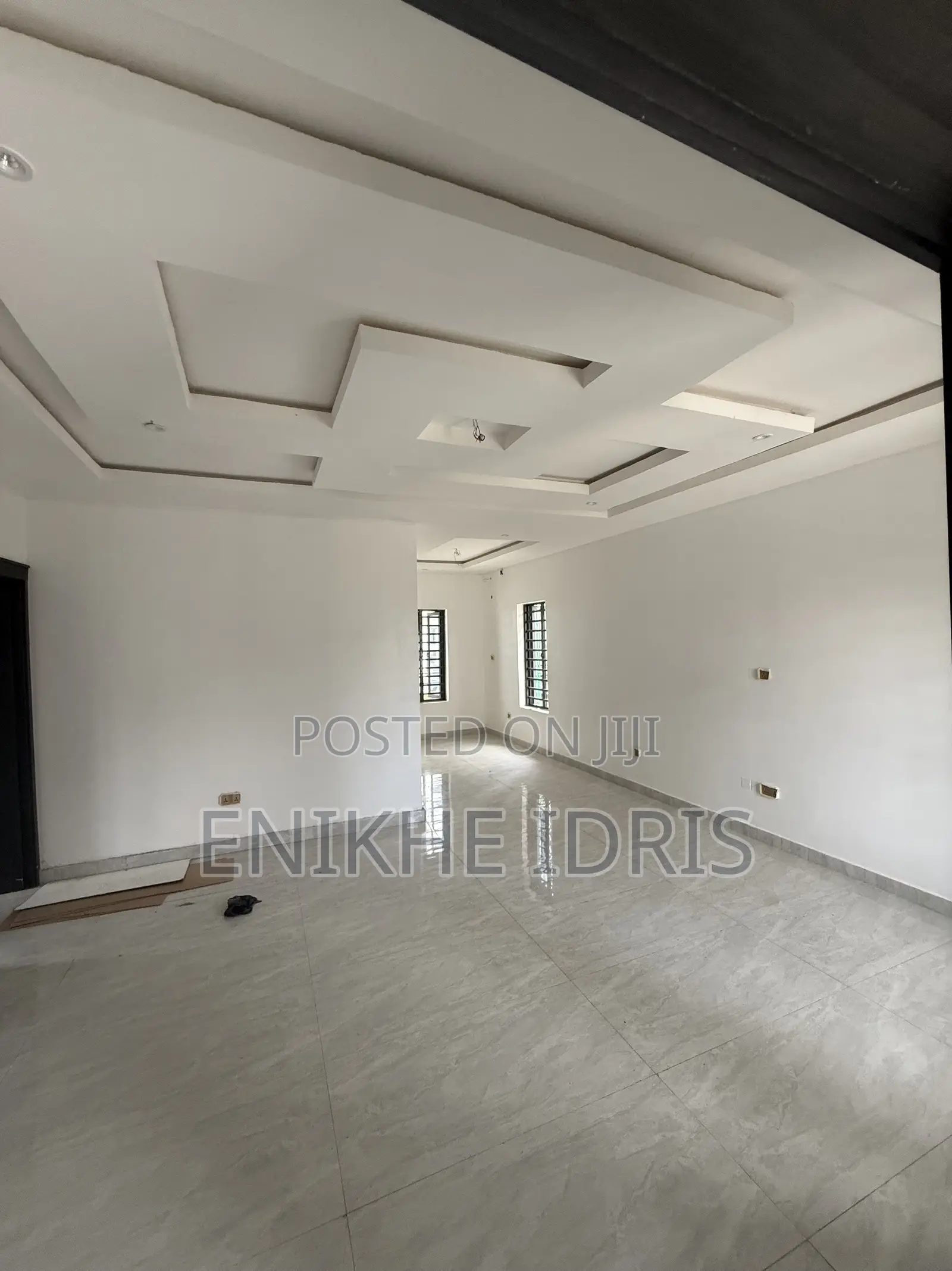 4bdrm Duplex in Lugbe District for sale in Lugbe District