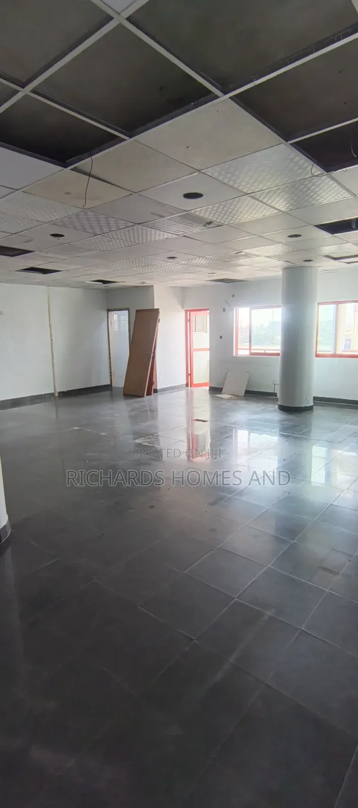 80 SQM of Office for Rent in Victoria Island in Victoria Island Extension