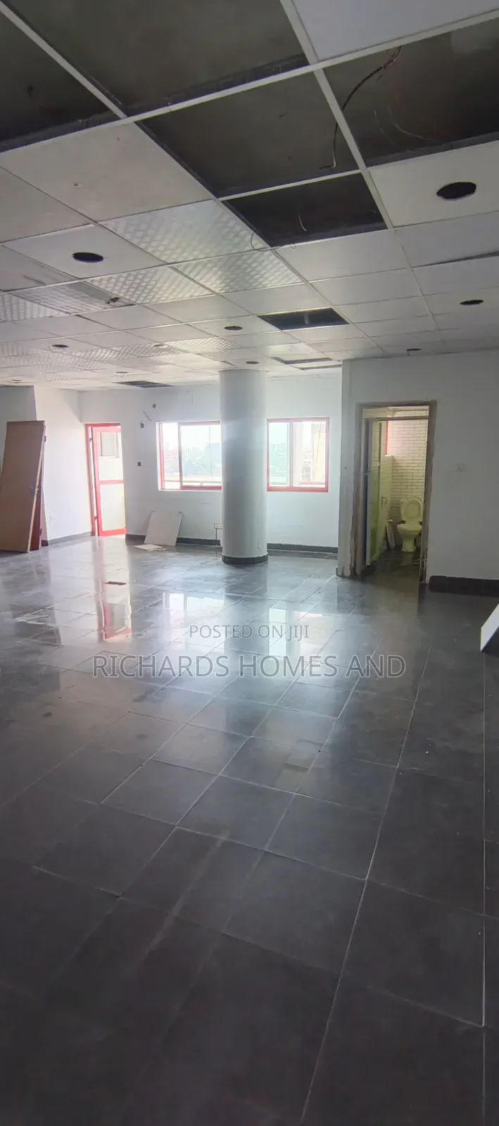 80 SQM of Office for Rent in Victoria Island in Victoria Island Extension