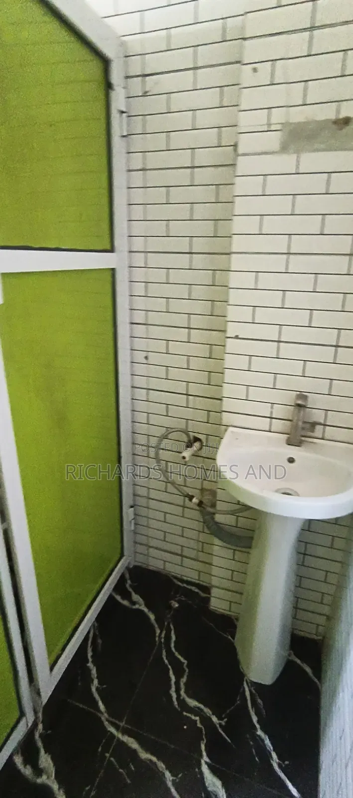 80 SQM of Office for Rent in Victoria Island in Victoria Island Extension