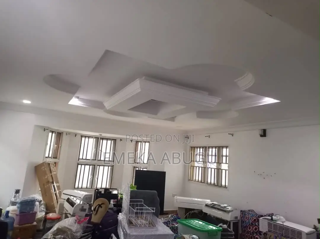 3bdrm Block of Flats in Akobo for rent in Akobo