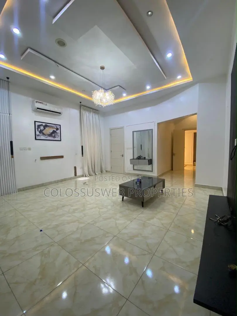 1bdrm Apartment in Oral, Lekki for rent in Lekki