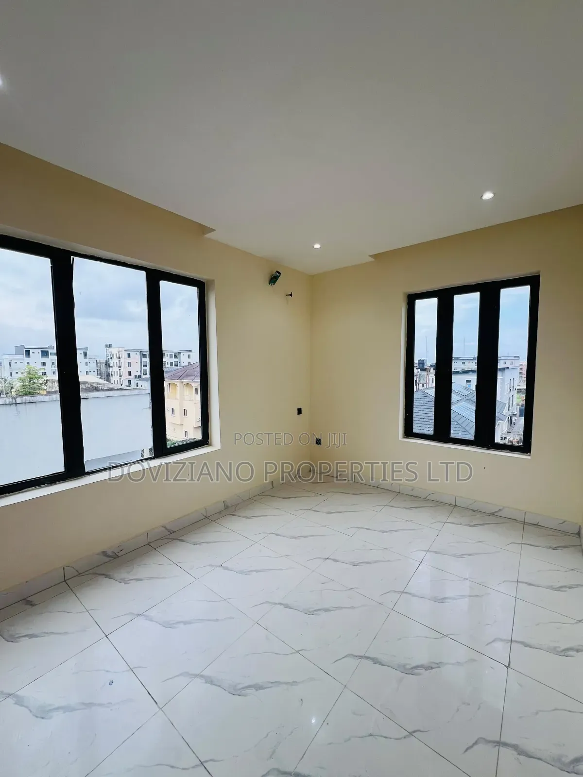2bdrm Apartment in Ikate for sale in Ikate