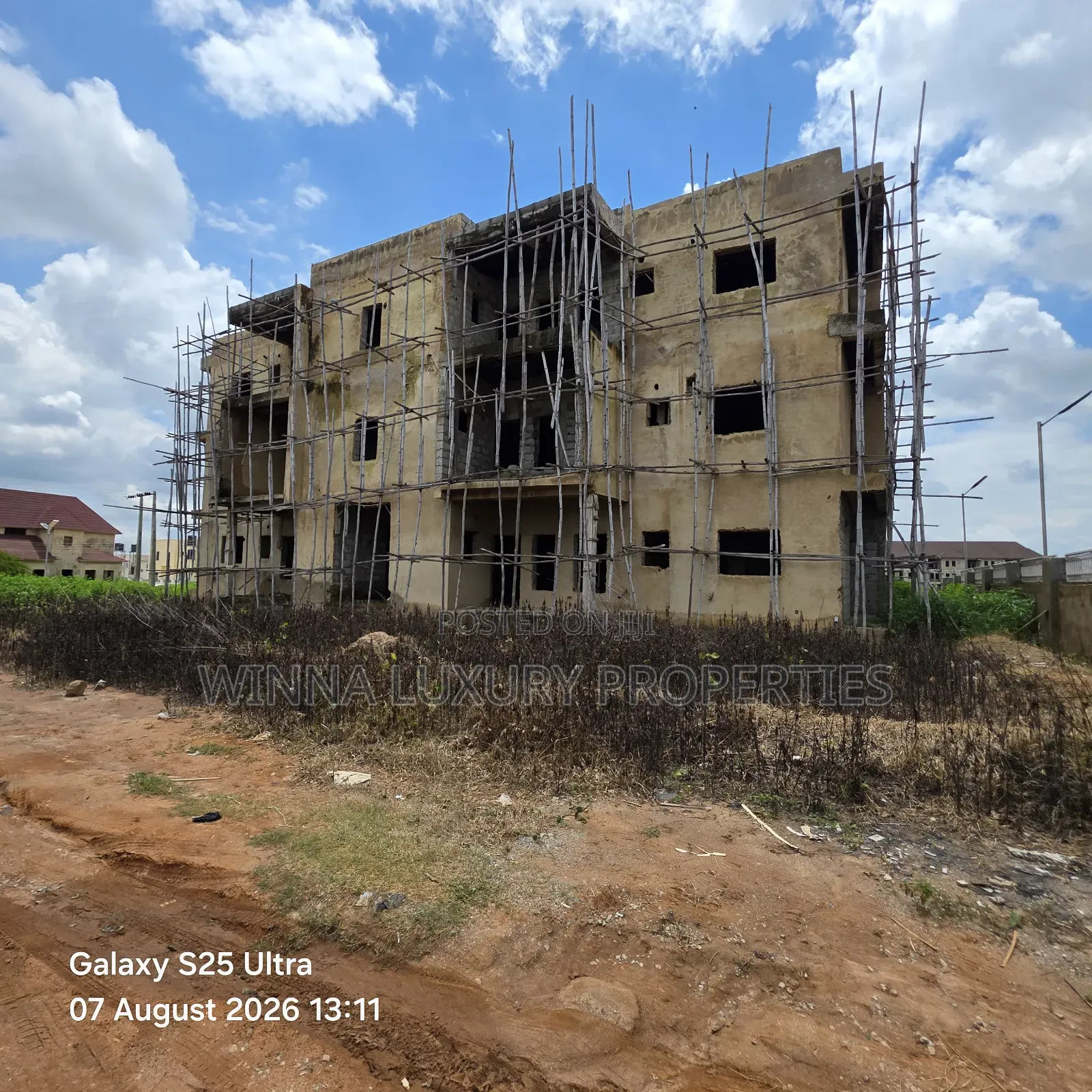 18bdrm Block of Flats in River Park Estate, Lugbe District for sale in Lugbe District
