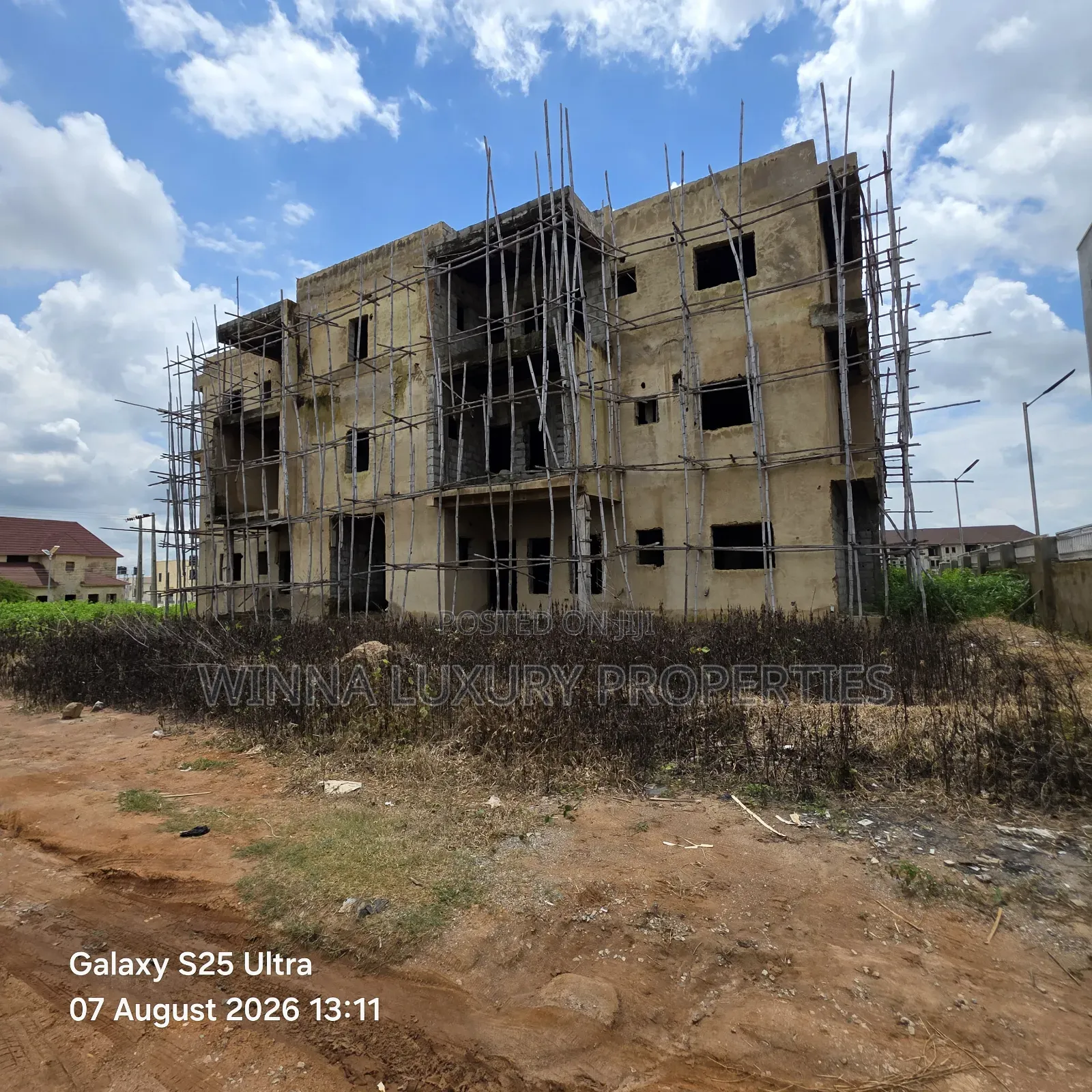 18bdrm Block of Flats in River Park Estate, Lugbe District for sale in Lugbe District
