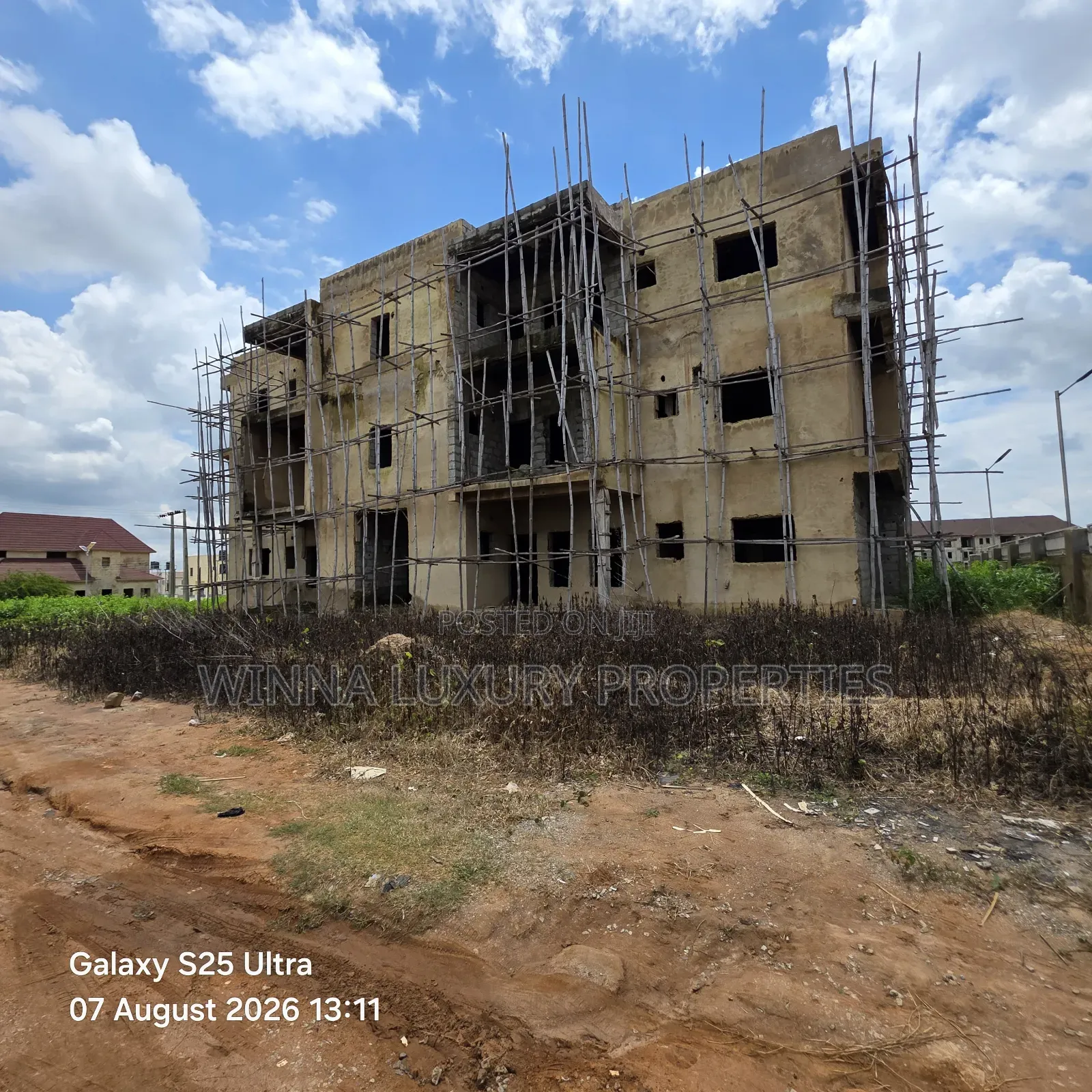 18bdrm Block of Flats in River Park Estate, Lugbe District for sale in Lugbe District