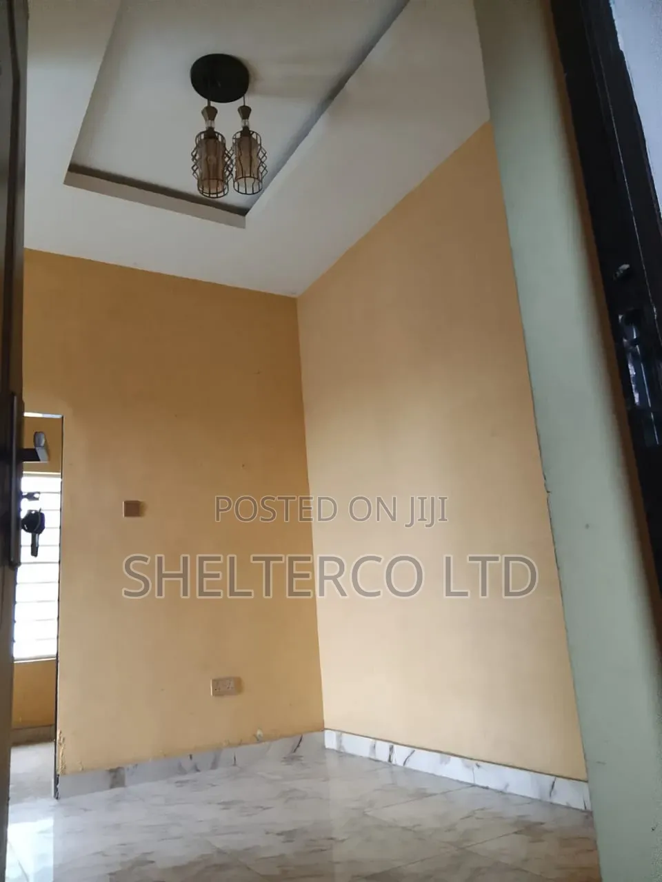 Mini Flat in Gated, Kilo for rent in Kilo