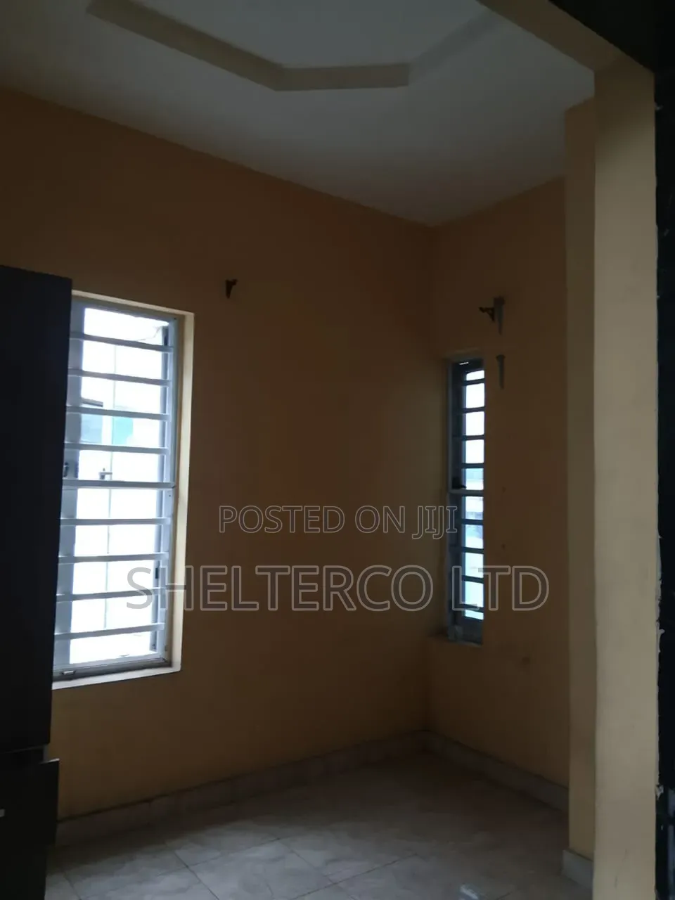 Mini Flat in Gated, Kilo for rent in Kilo