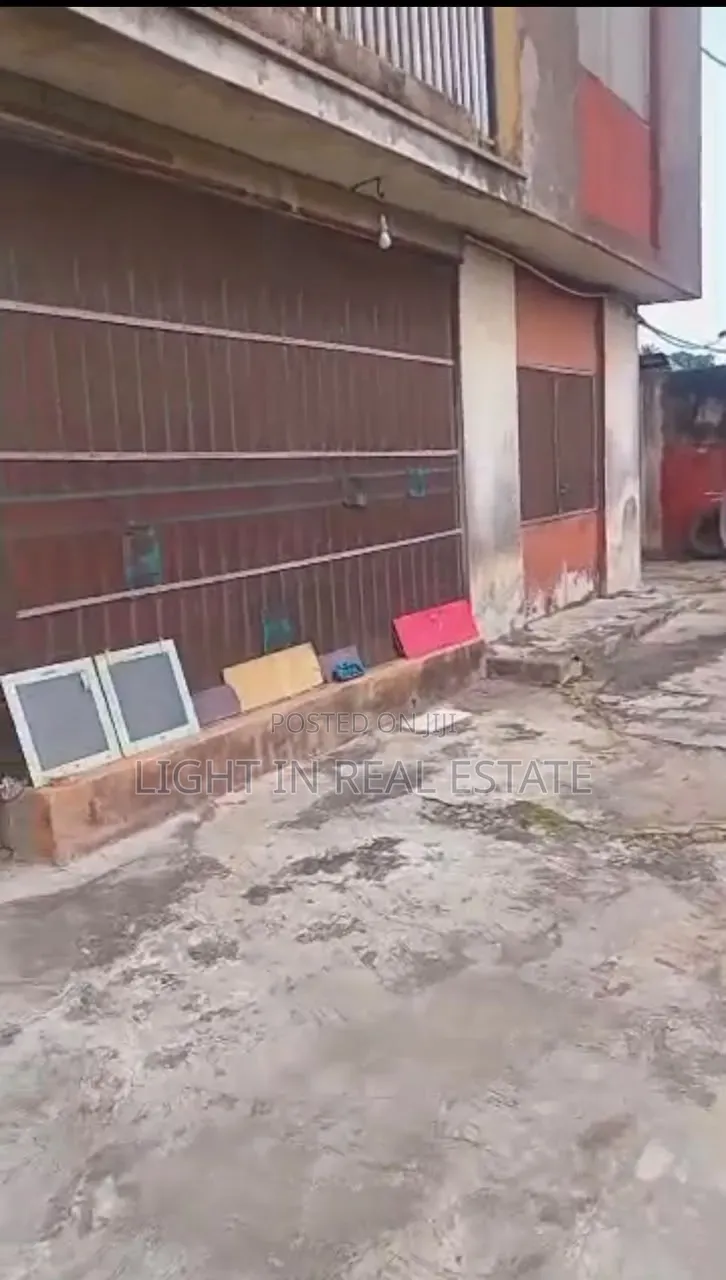 9bdrm Block of Flats in Abule Egba for sale in Abule Egba