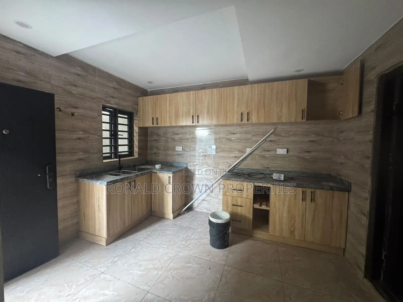 3bdrm Apartment in Berger for sale in Berger