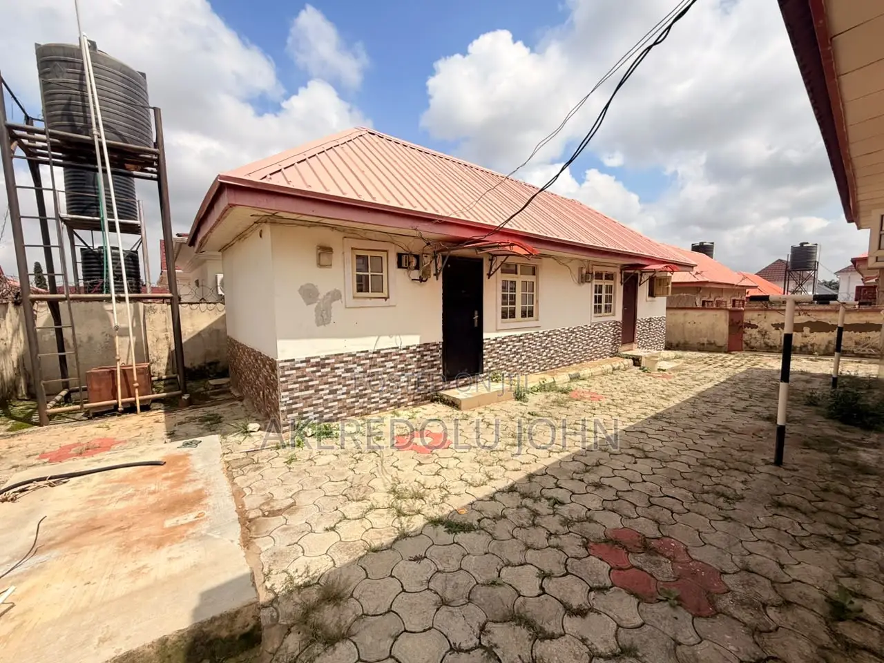 3bdrm Bungalow in Galadimawa for sale in Galadimawa
