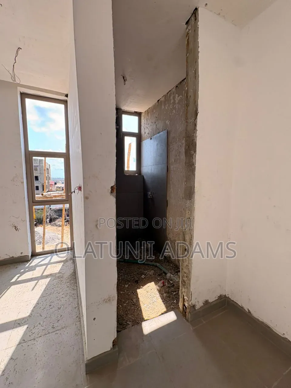 Furnished 2bdrm Apartment in Beside Beach View, Chevron for sale in Chevron