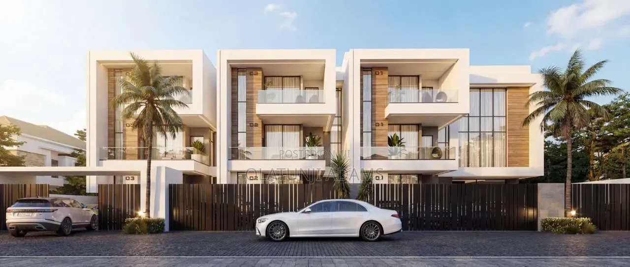 Furnished 2bdrm Apartment in Beside Beach View, Chevron for sale in Chevron
