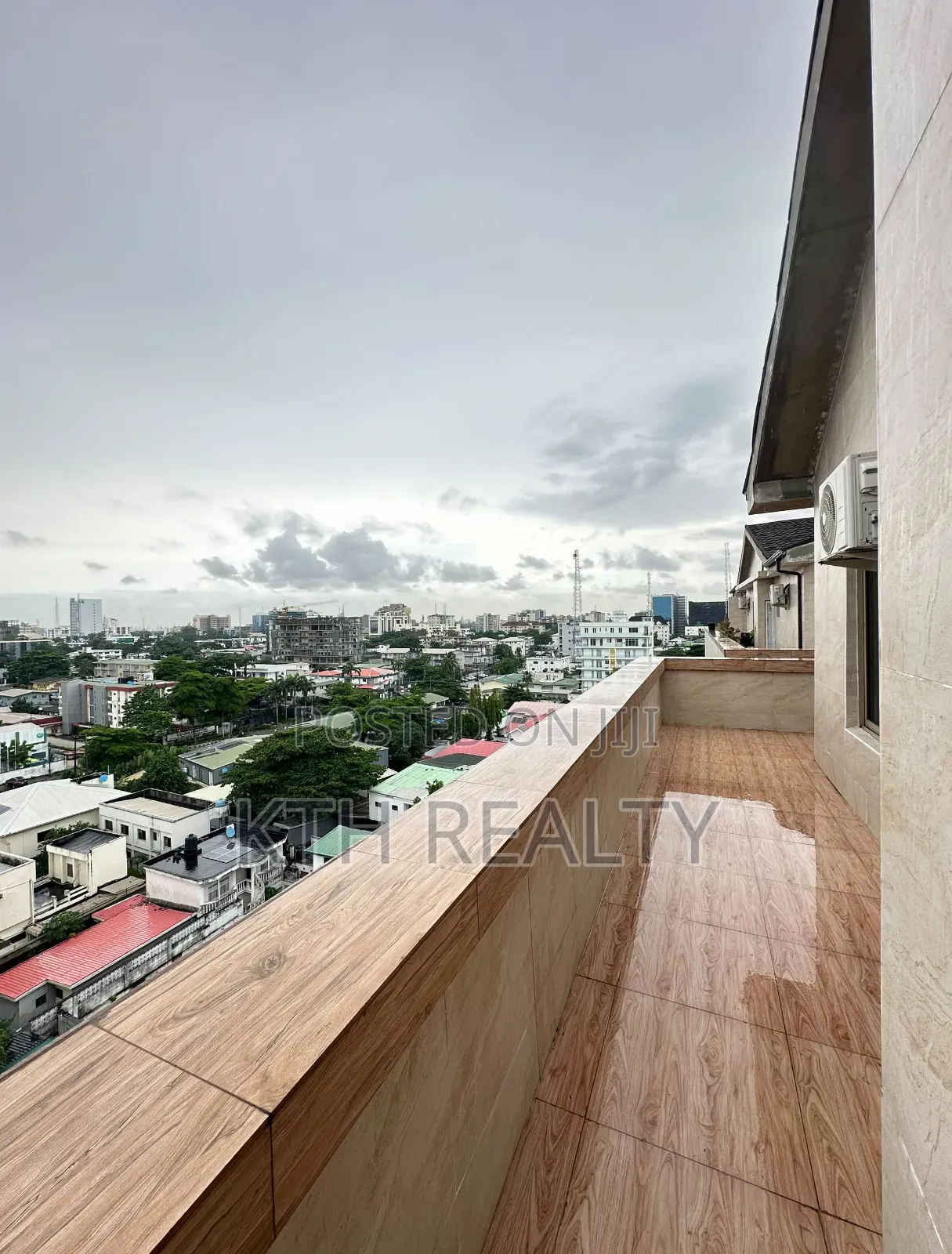 2bdrm Penthouse in Visland, Kofo Abayomi for rent in Kofo Abayomi