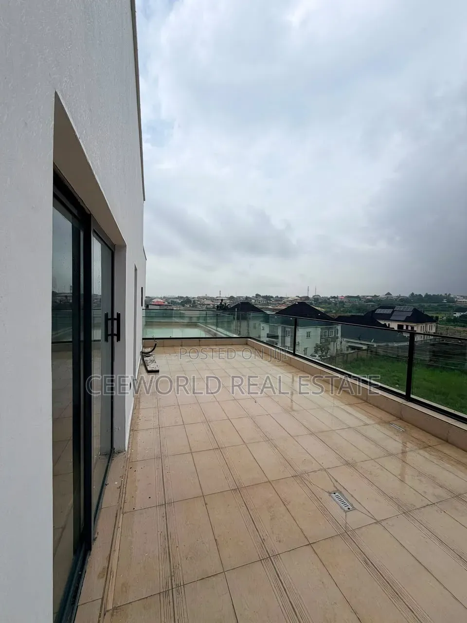 Commercial 8 Bedrooms Duplex at New Bodija in Bodija