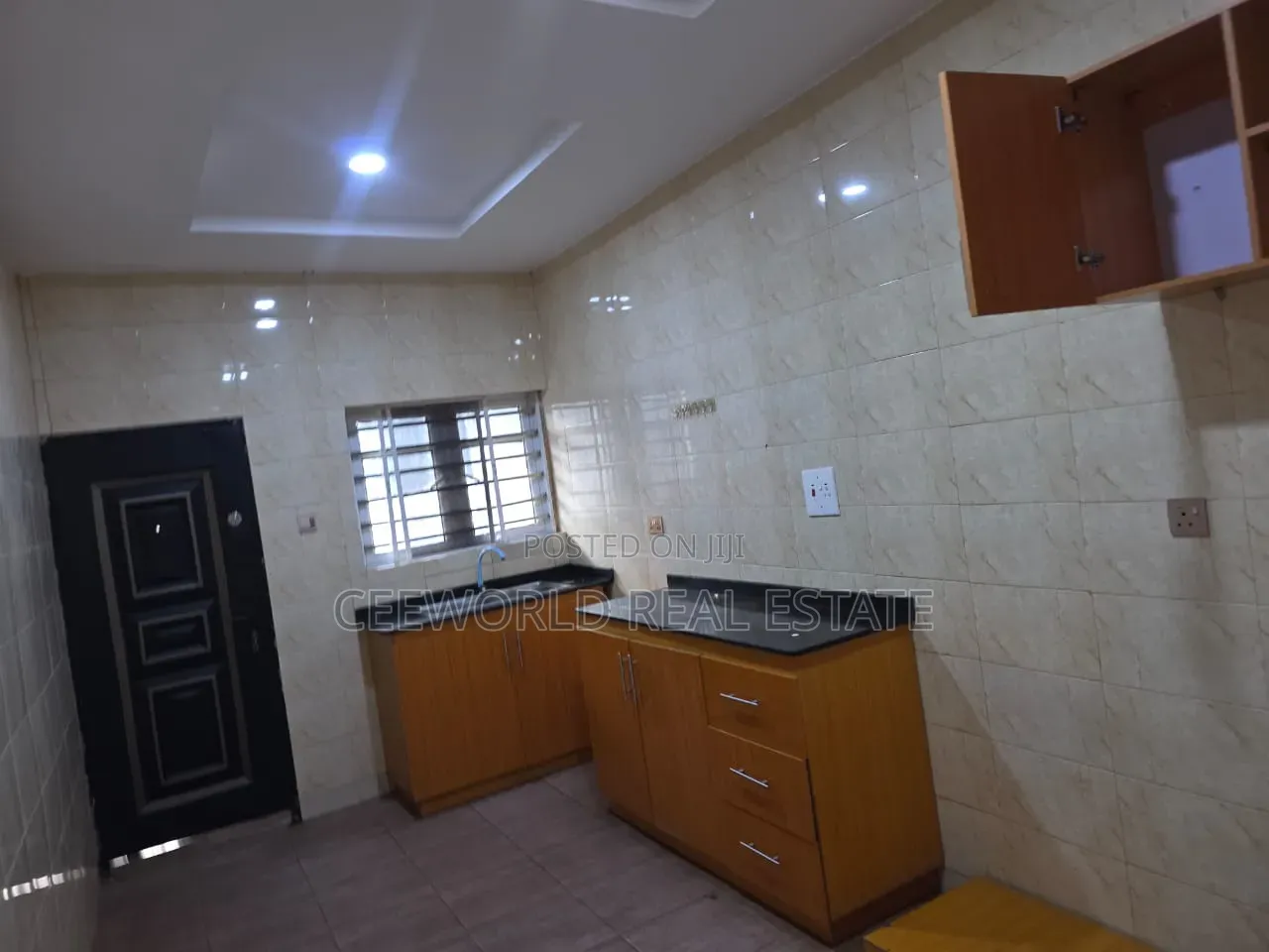 2bdrm Apartment in Oluode Estate, Akala Express for rent in Akala Express