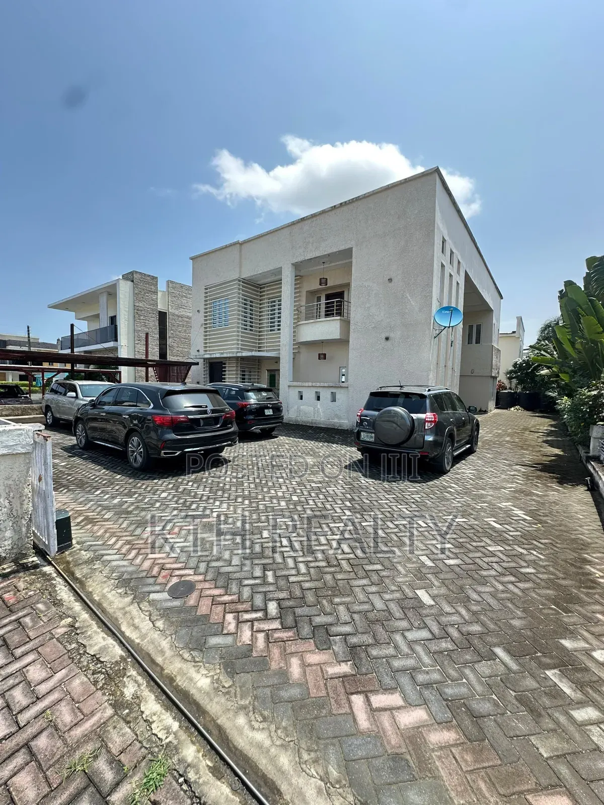 4bdrm Duplex in Nothern Foreshore, Lekki Phase 2 for sale in Lekki Phase 2