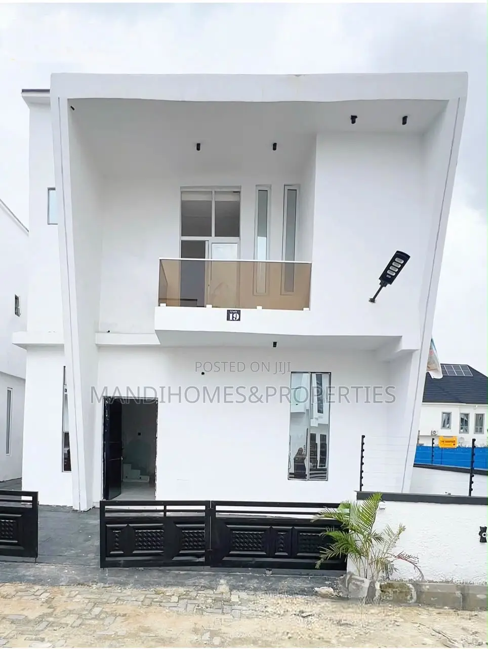4bdrm Duplex in Lekki for sale in Lekki