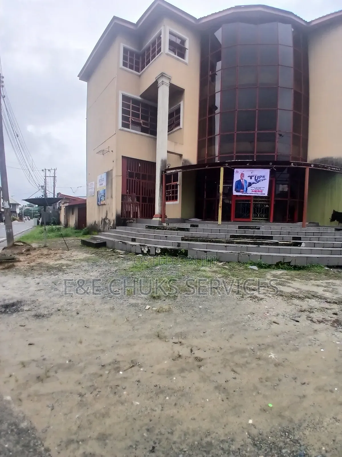 Open Plan Office Complex for Sale in Portharcourt in Obio-Akpor