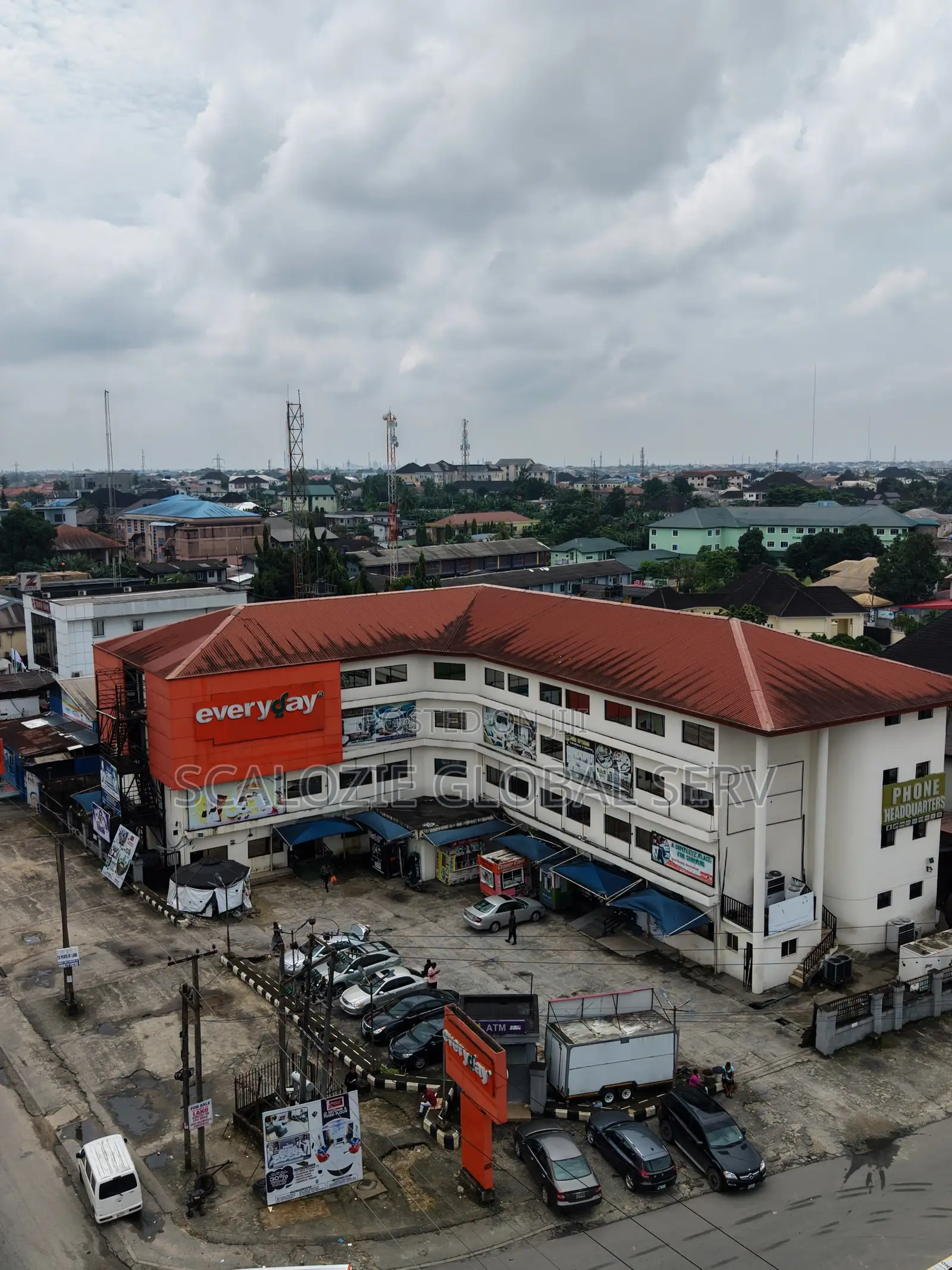 Commercial Plaza Open-Floor Complex on 3 Floor Service Quarters in Port-Harcourt