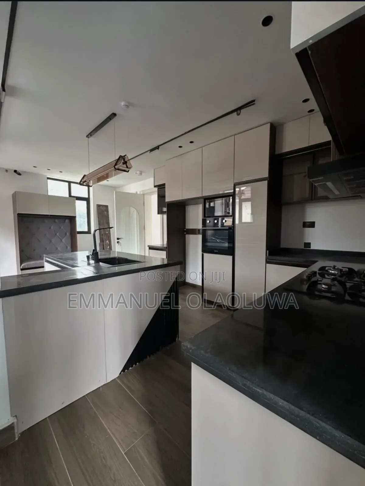 Furnished 5bdrm Duplex in Apo Resettlement for sale in Apo Resettlement
