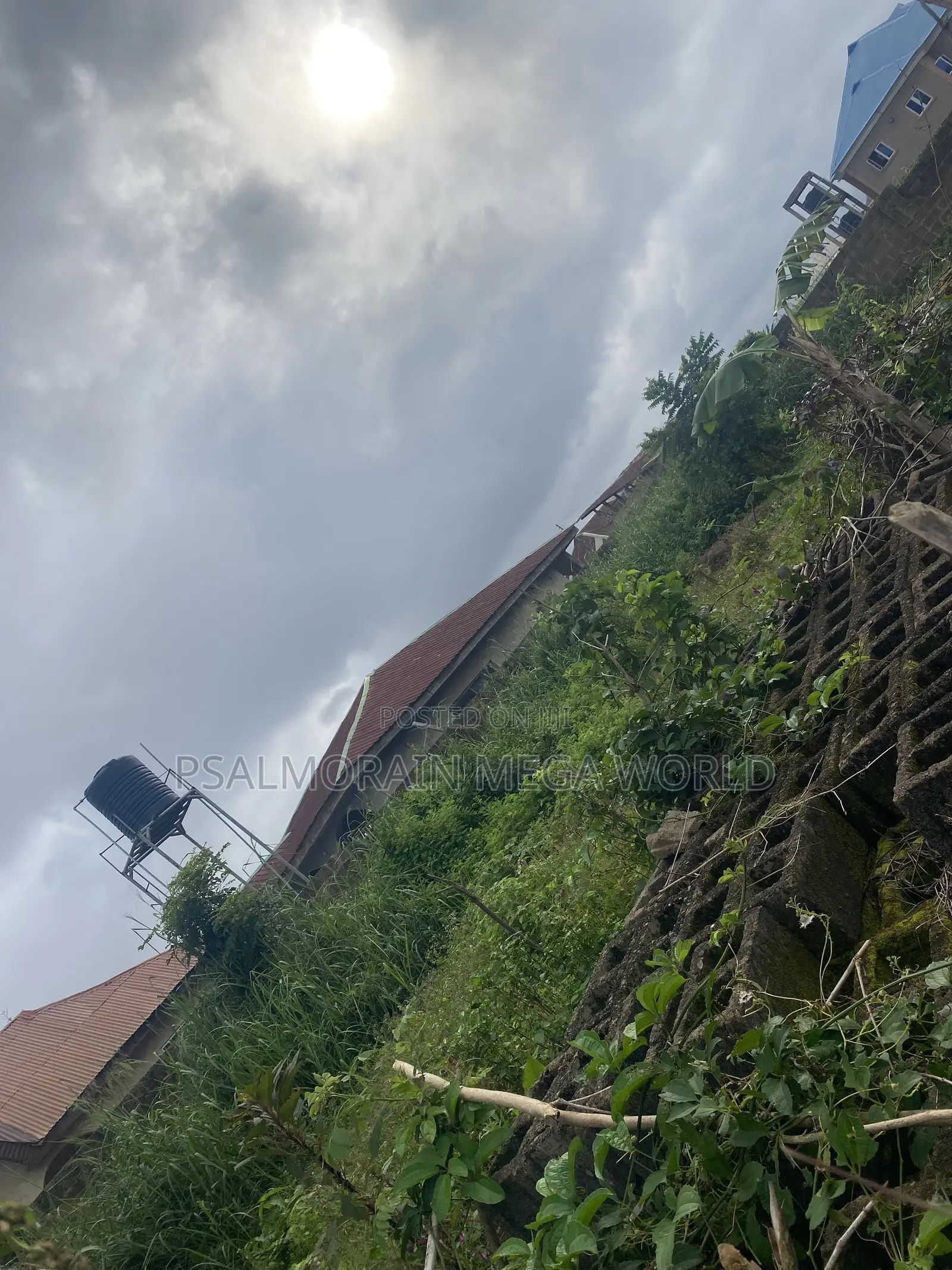 Half Plot of Land for Sale in Akala Express