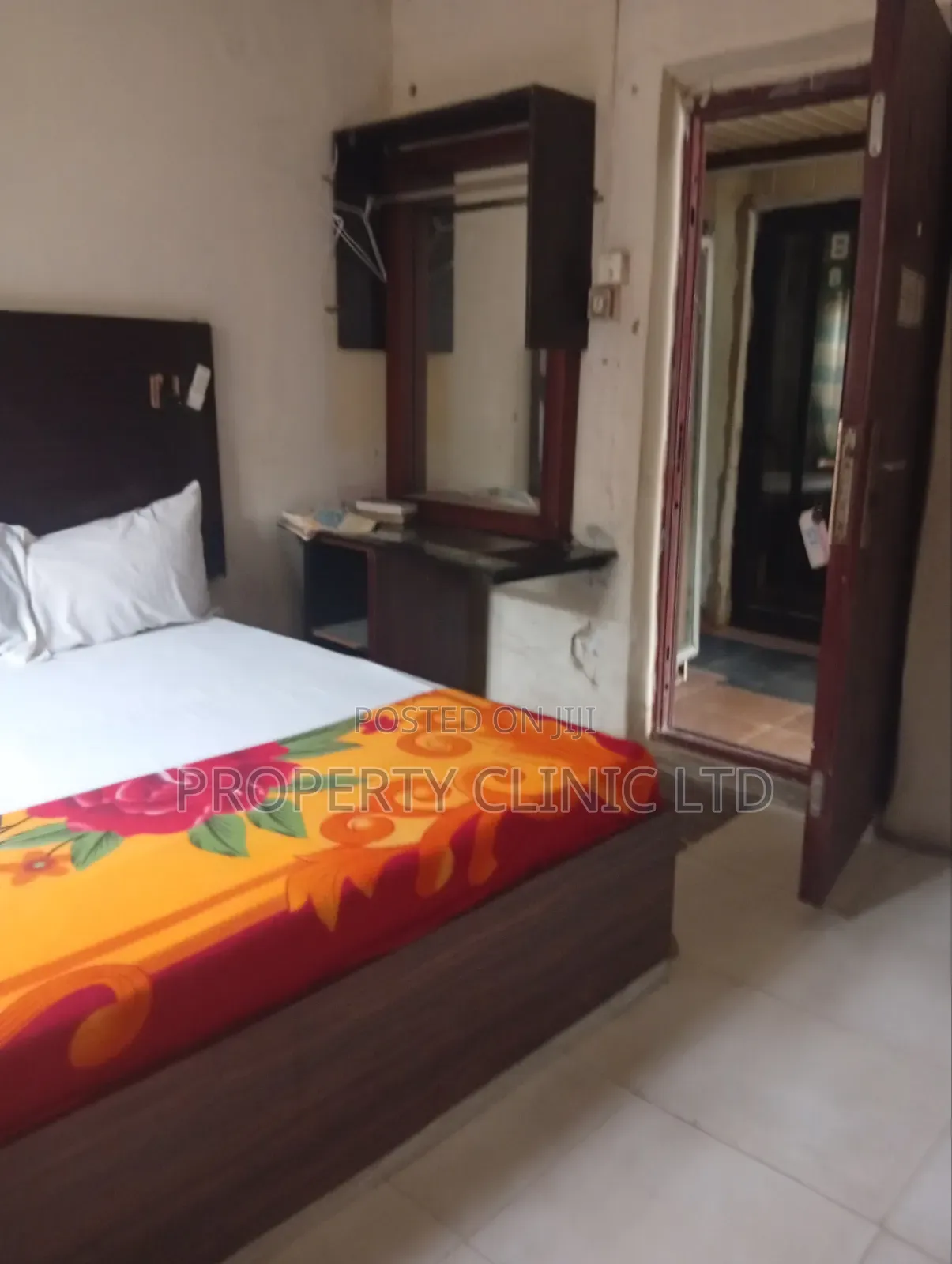 Monthly Rental Room Sef Contained in Soluyi