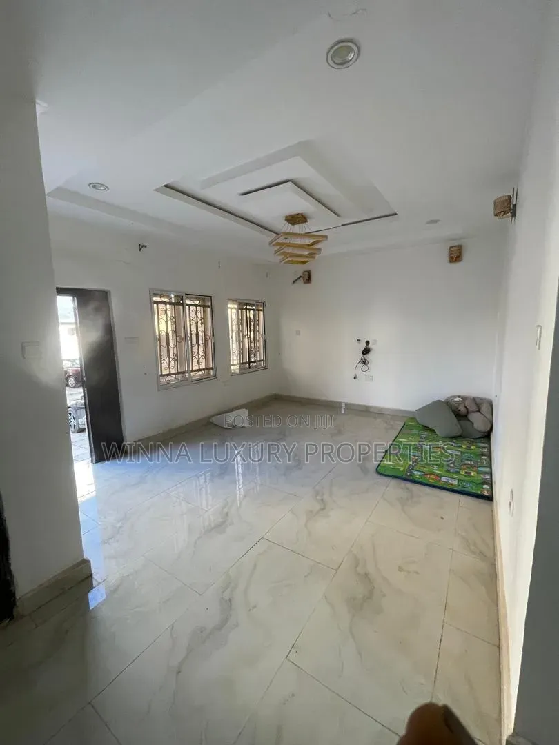 4bdrm Duplex in Jahi By Gilmor for rent in Jahi