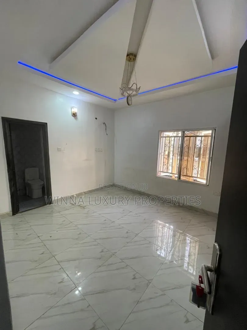 4bdrm Duplex in Jahi By Gilmor for rent in Jahi