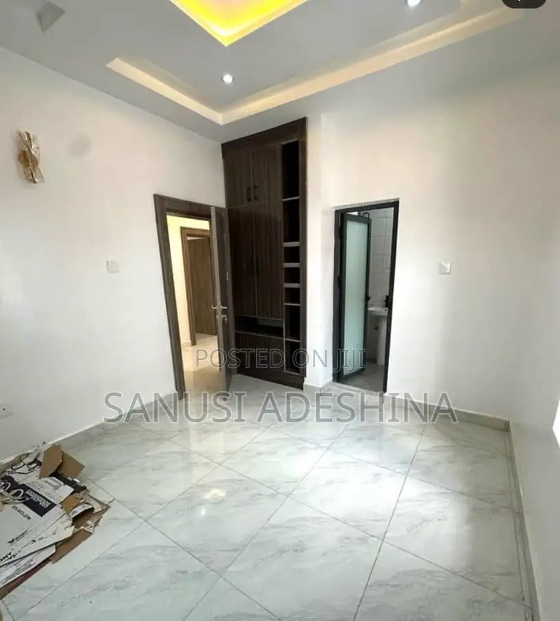 3bdrm Bungalow in Citec Estate ,Fct, Mbora for sale in Mbora
