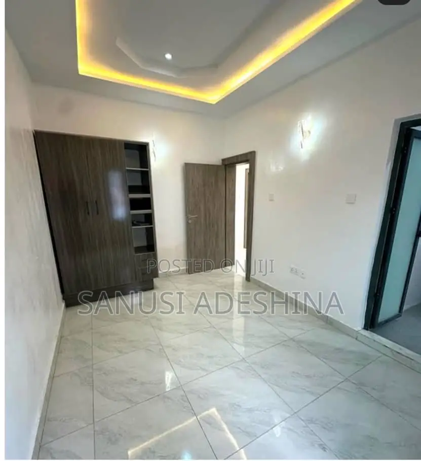 3bdrm Bungalow in Citec Estate ,Fct, Mbora for sale in Mbora
