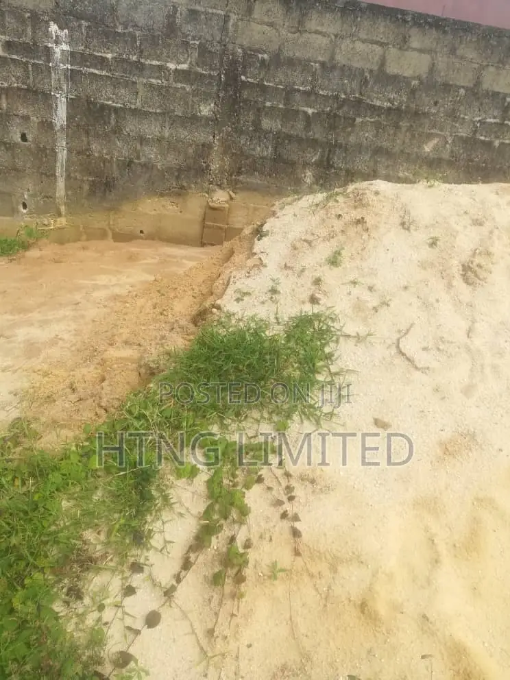 2bdrm Bungalow in Awobo, Igbogbo for sale in Igbogbo