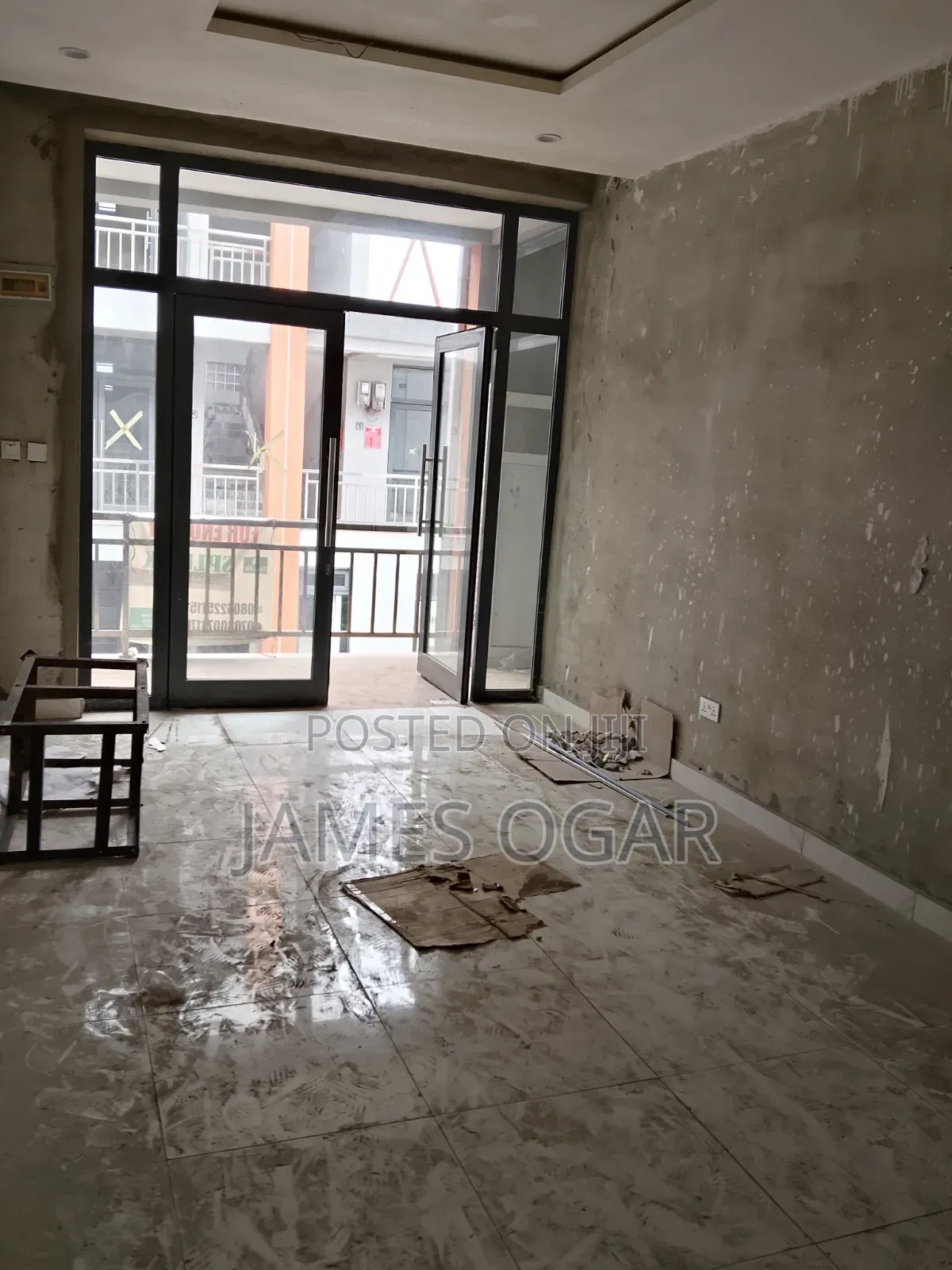 Shop for Rent in Chevron