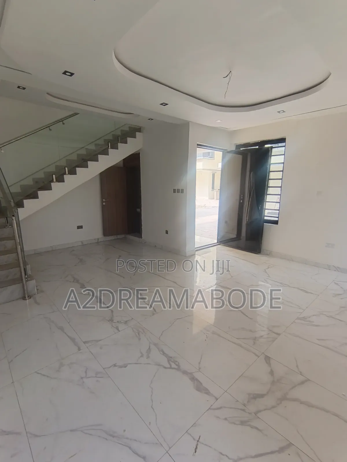 4bdrm Duplex in Off College Road, Oke-Ira / Ogba for rent in Oke-Ira / Ogba