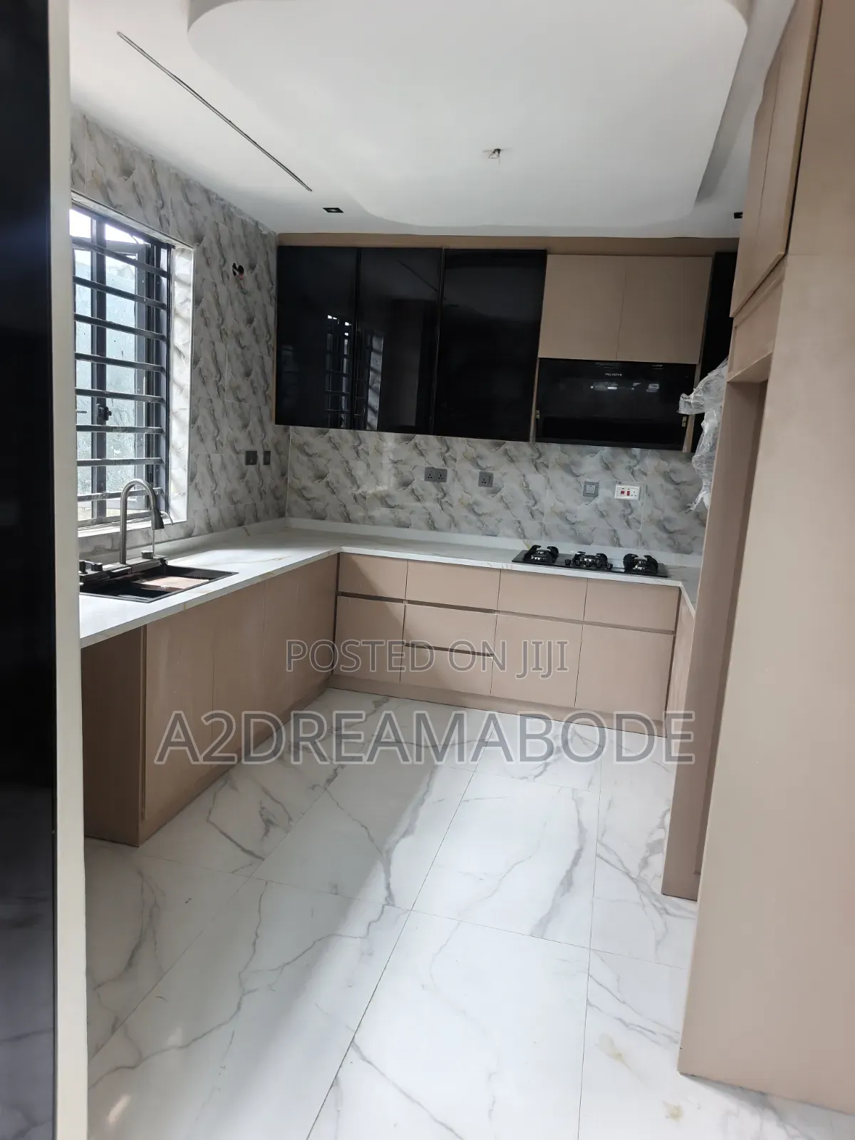 4bdrm Duplex in Off College Road, Oke-Ira / Ogba for rent in Oke-Ira / Ogba