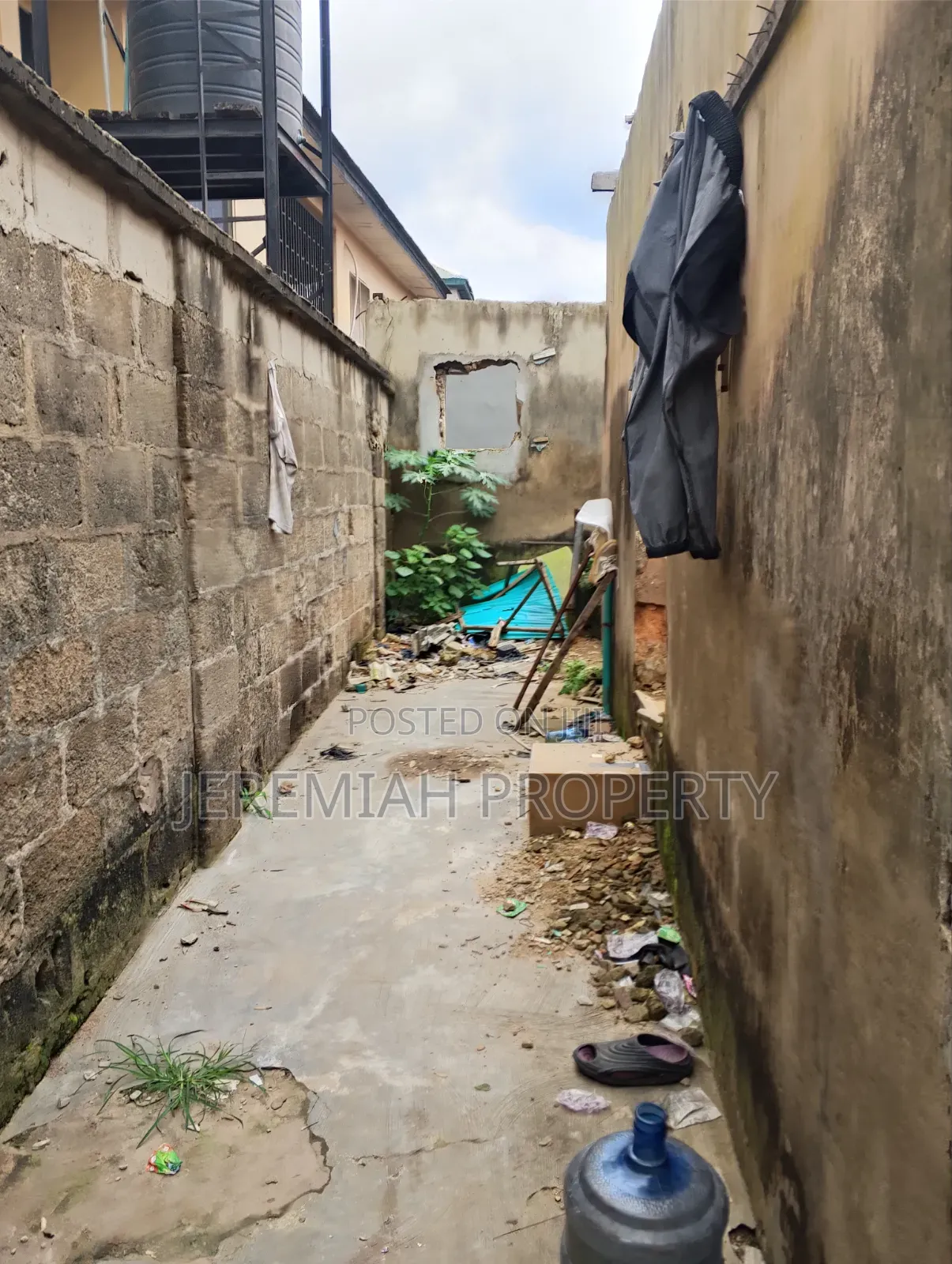 Open Space Off Ogunusi Rd for Lease in Berger