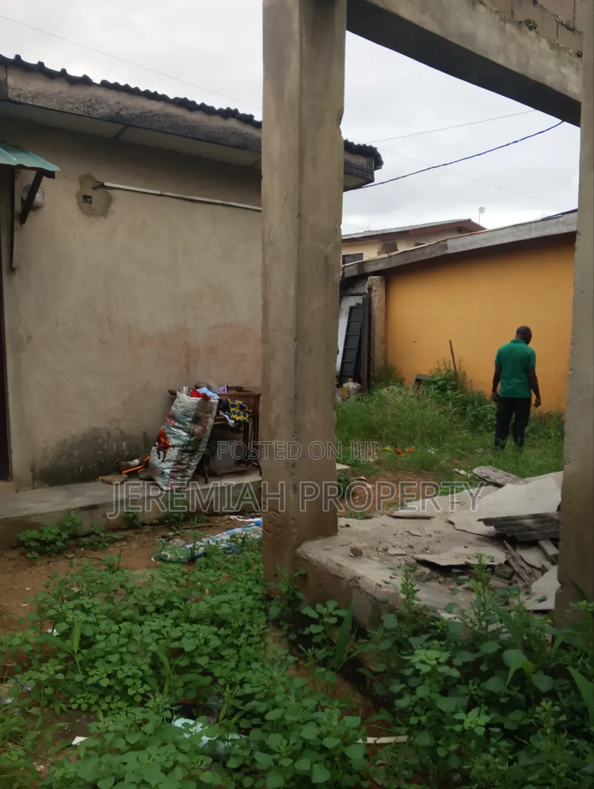 Open Space Off Ogunusi Rd for Lease in Berger
