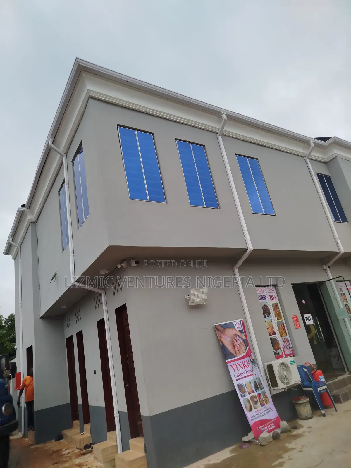 Office Space Tolet in Ikotun / Ikotun/Igando