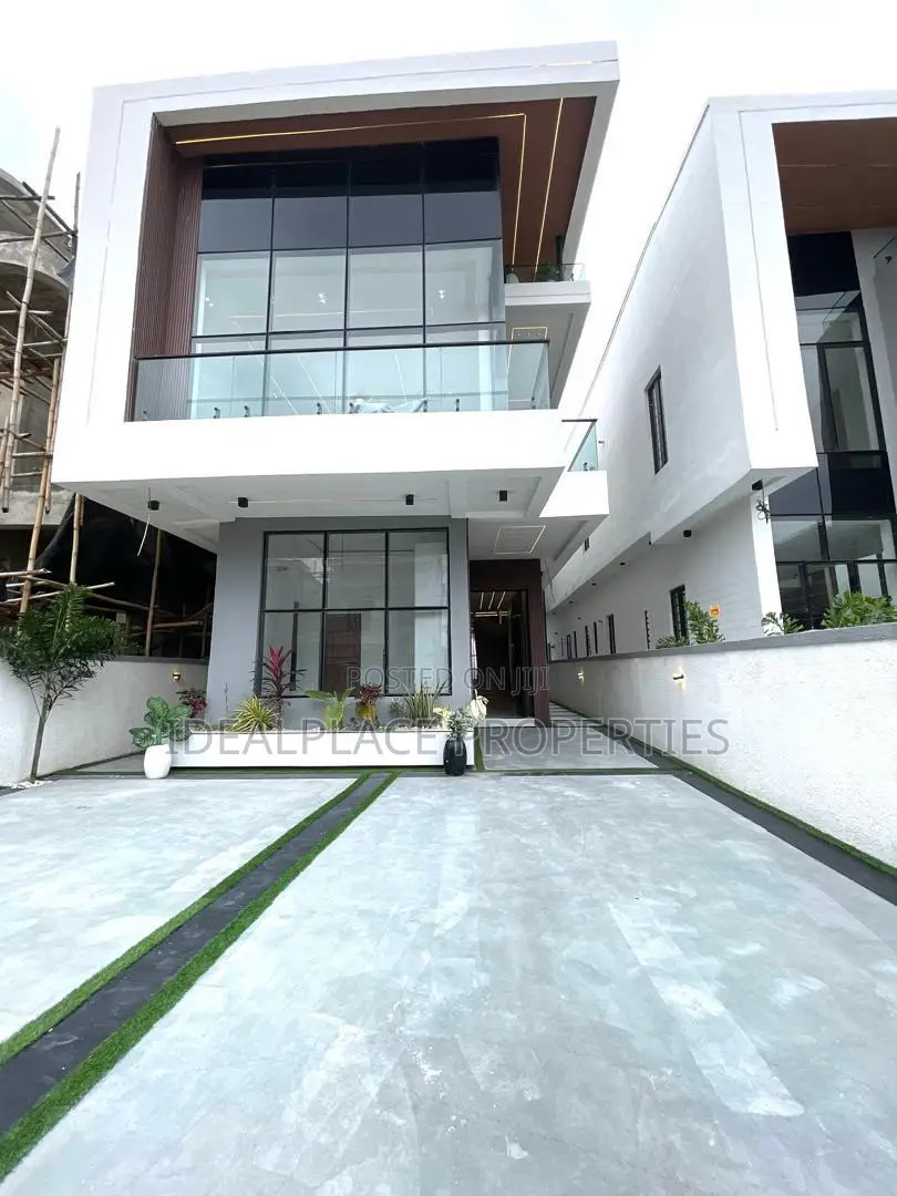 5bdrm Duplex in Ajah for sale in Ajah