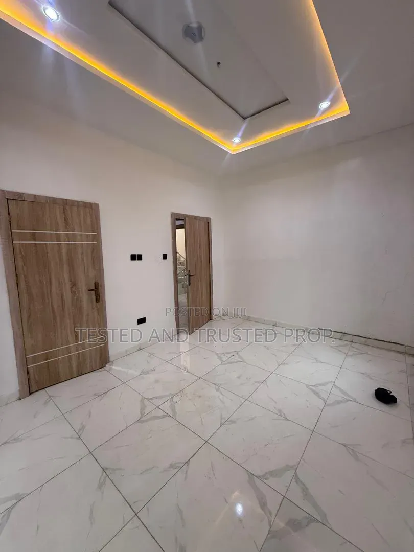Furnished Mini Flat in Ologolo for rent in Ologolo