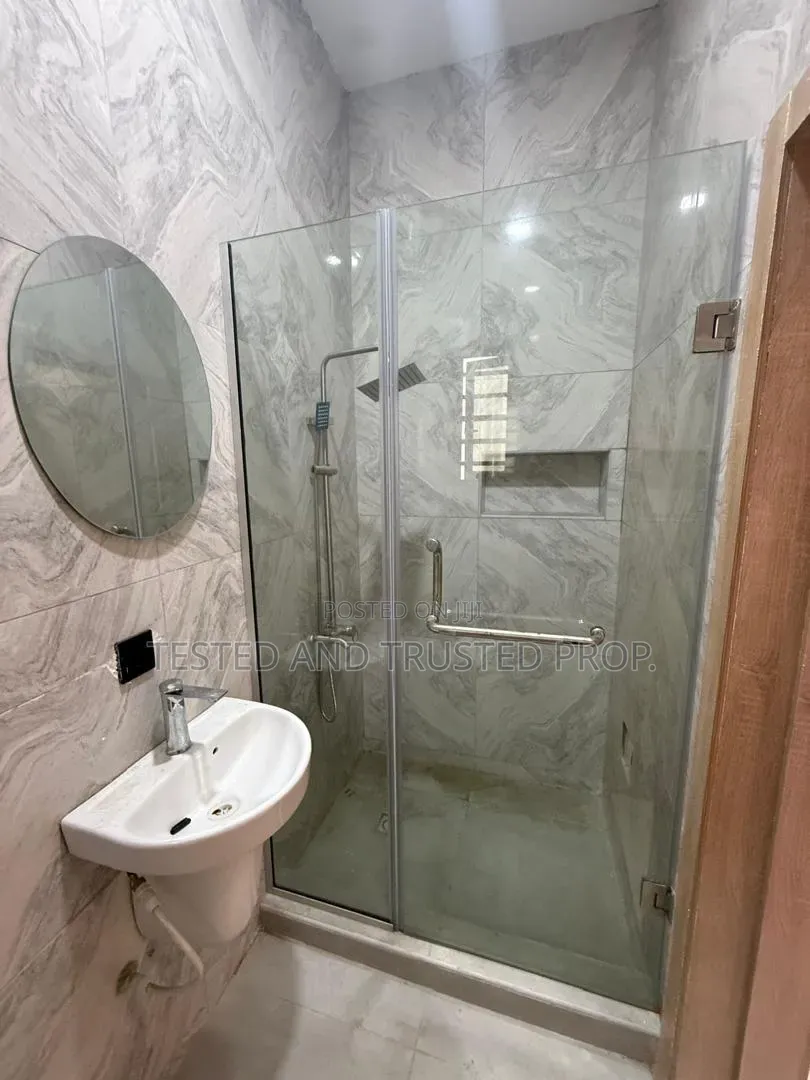 Furnished Mini Flat in Ologolo for rent in Ologolo
